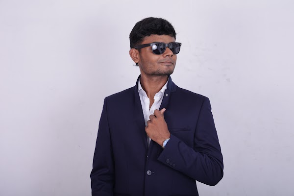 Rtr. Vignesh